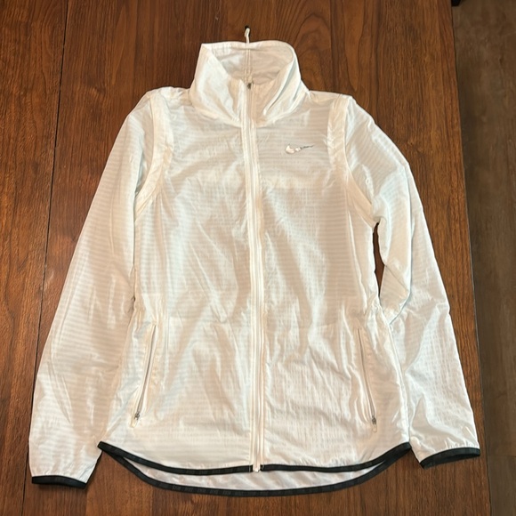 NWOT Nike Women’s Major Flight Convertible Golf Jacket - Picture 3 of 6